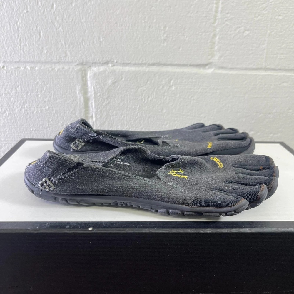Vibram FiveFingers 14W6204 CVT-Hemp Grey Black Running Shoes Womens 36 EU/6.5 US
